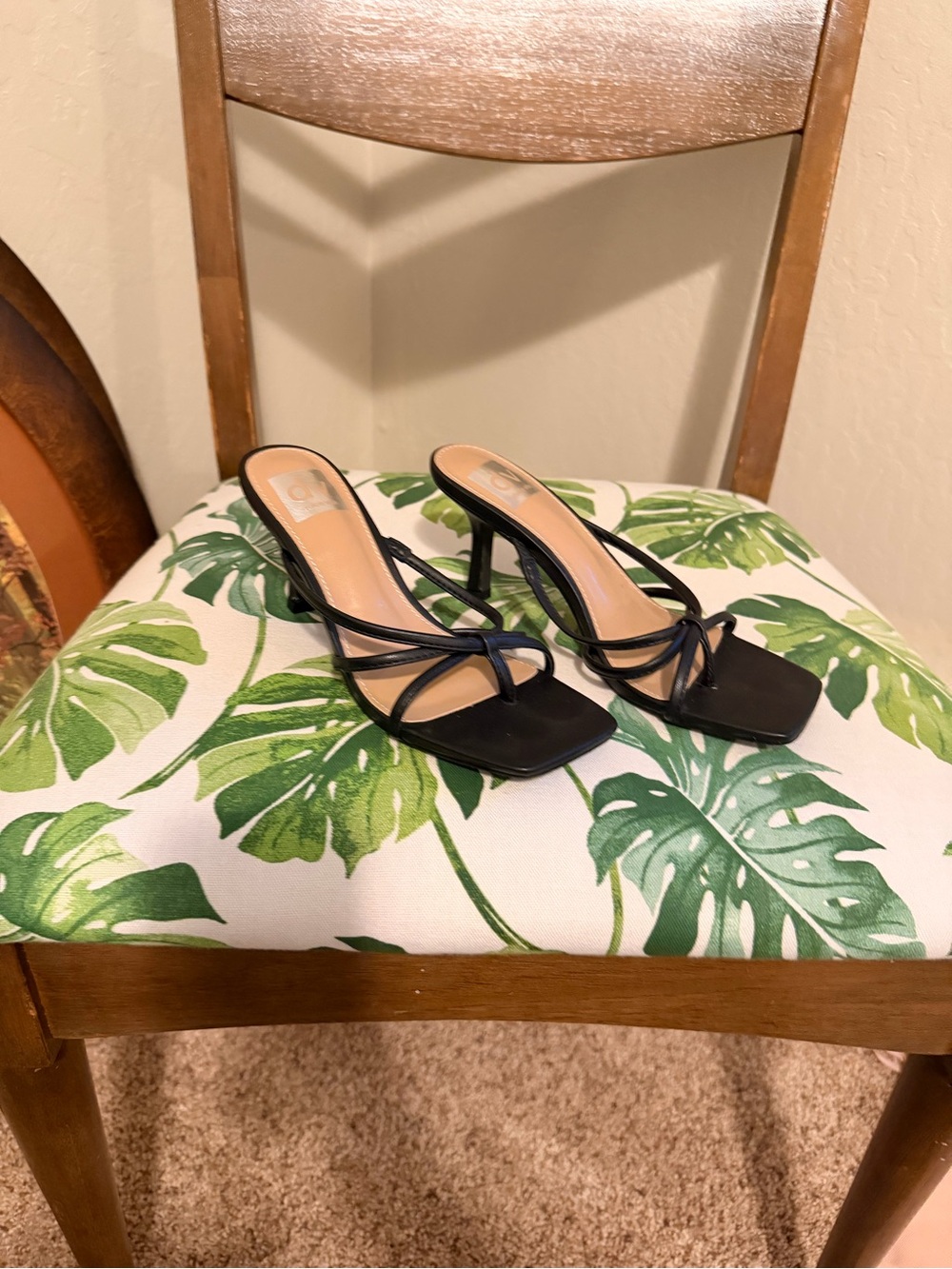 Black Strappy Square-Toe Heeled Sandals - Women size 5.5
